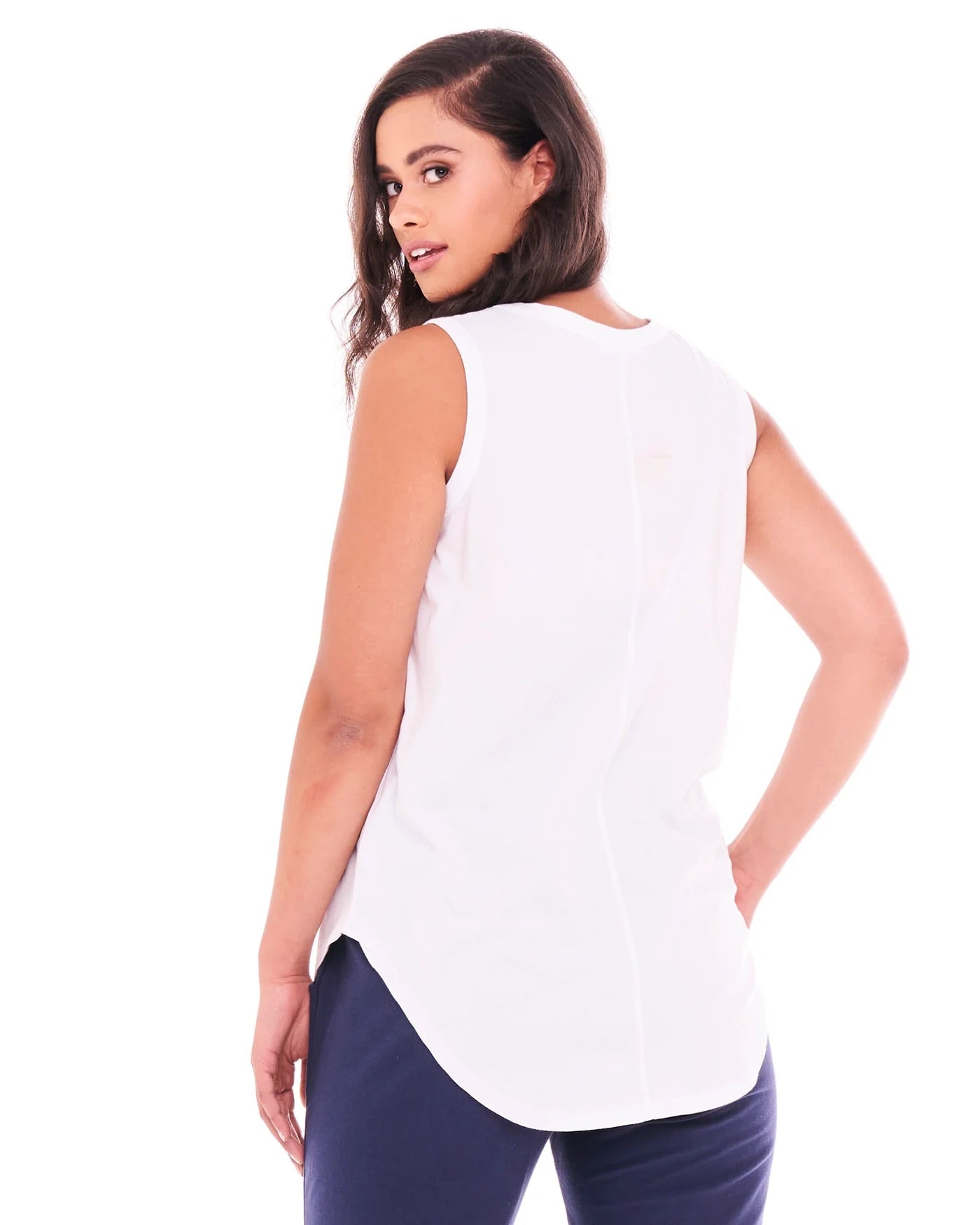 Keira relaxed scoop neck long cotton basic tank - White