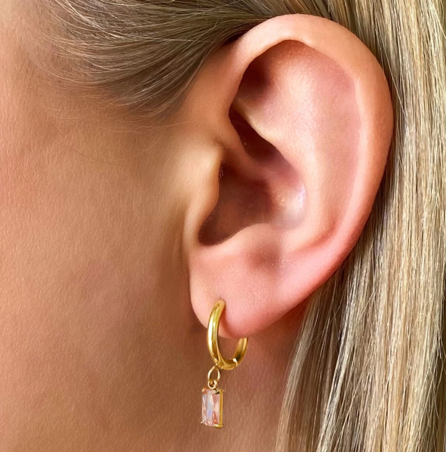 Luxe Gold Drop Earring - Peach