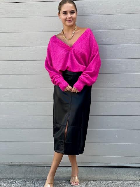 LEATHERETTE PENCIL SKIRT- Black