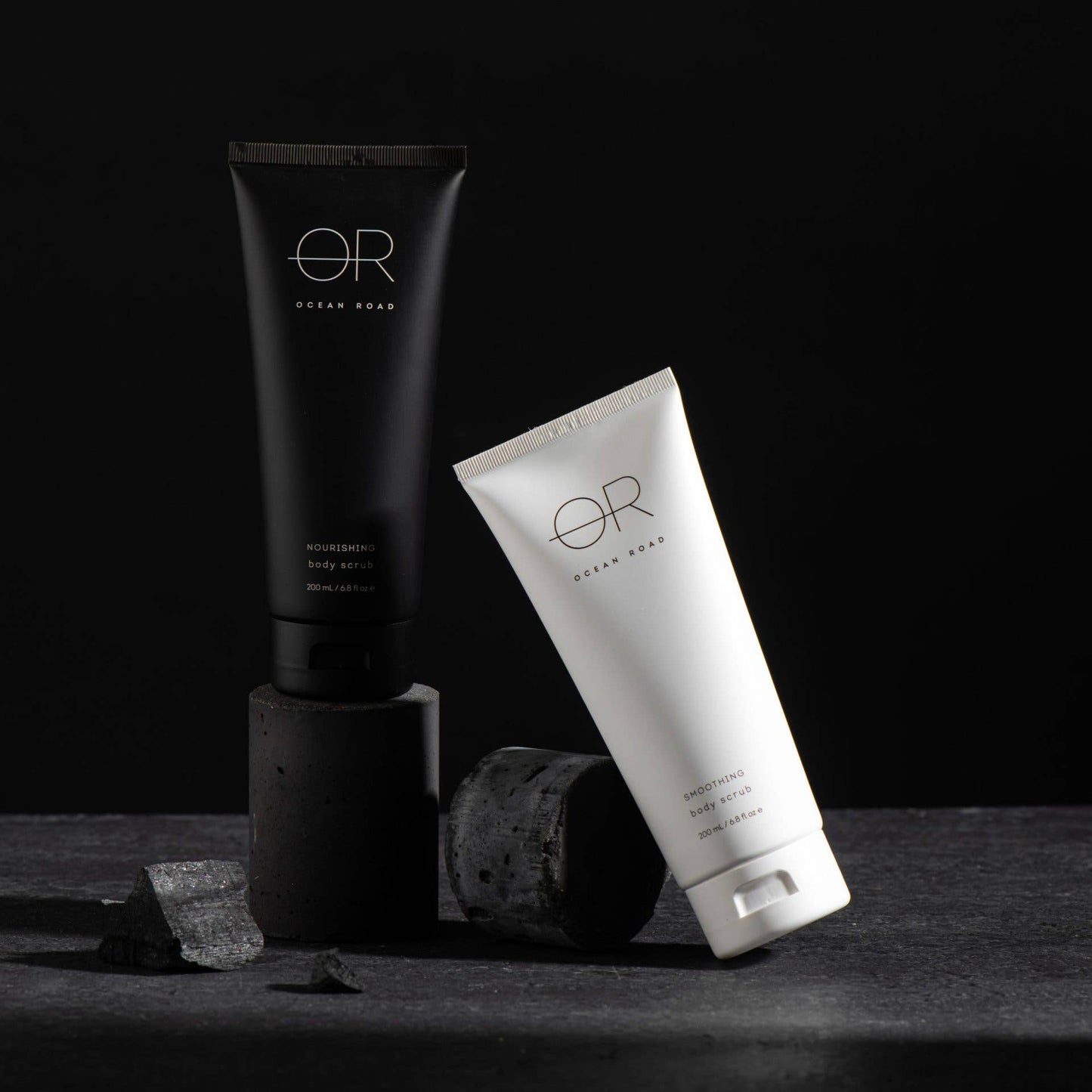 Ocean Road Black Body Scrub 200ml: 200ml
