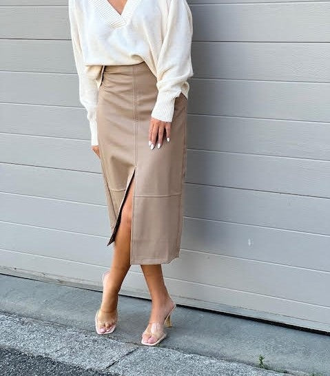 LEATHERETTE PENCIL SKIRT- Beige