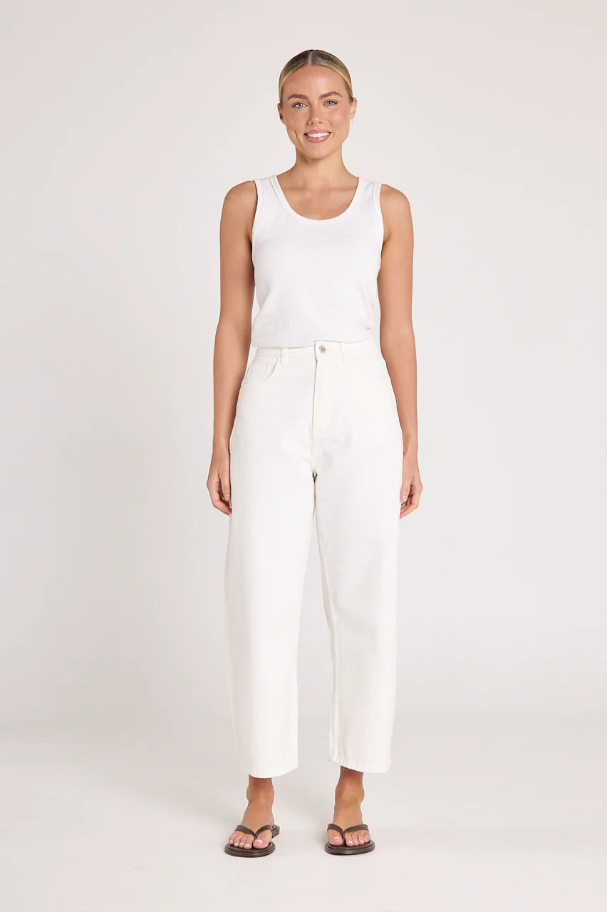 Lola Cropped Barrel Jean - White