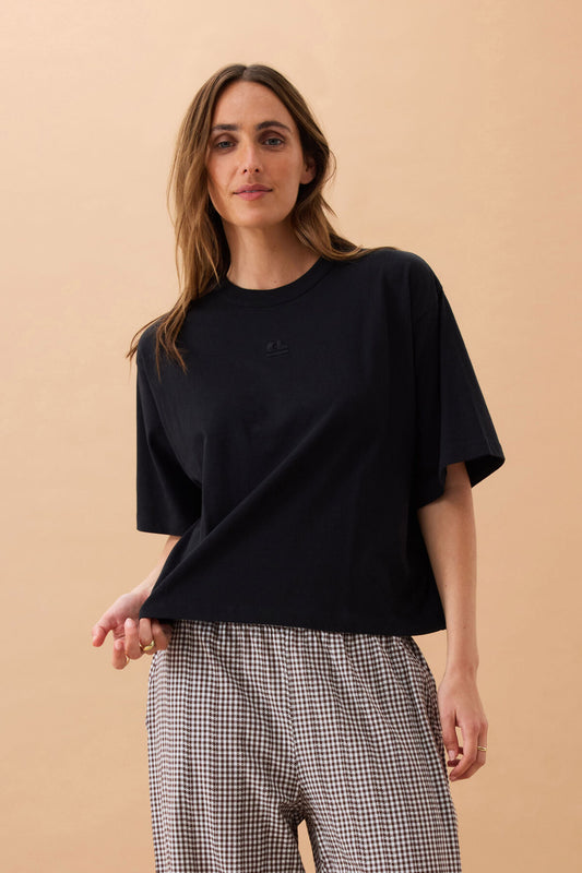 Phoebe Premium Tee Black