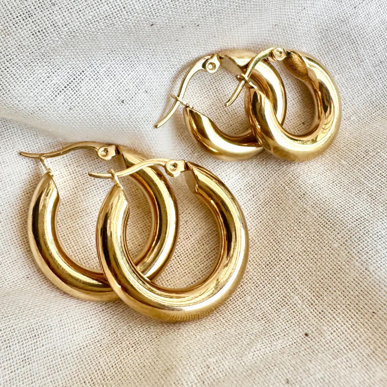 Hustle Hoop Earrings - Large