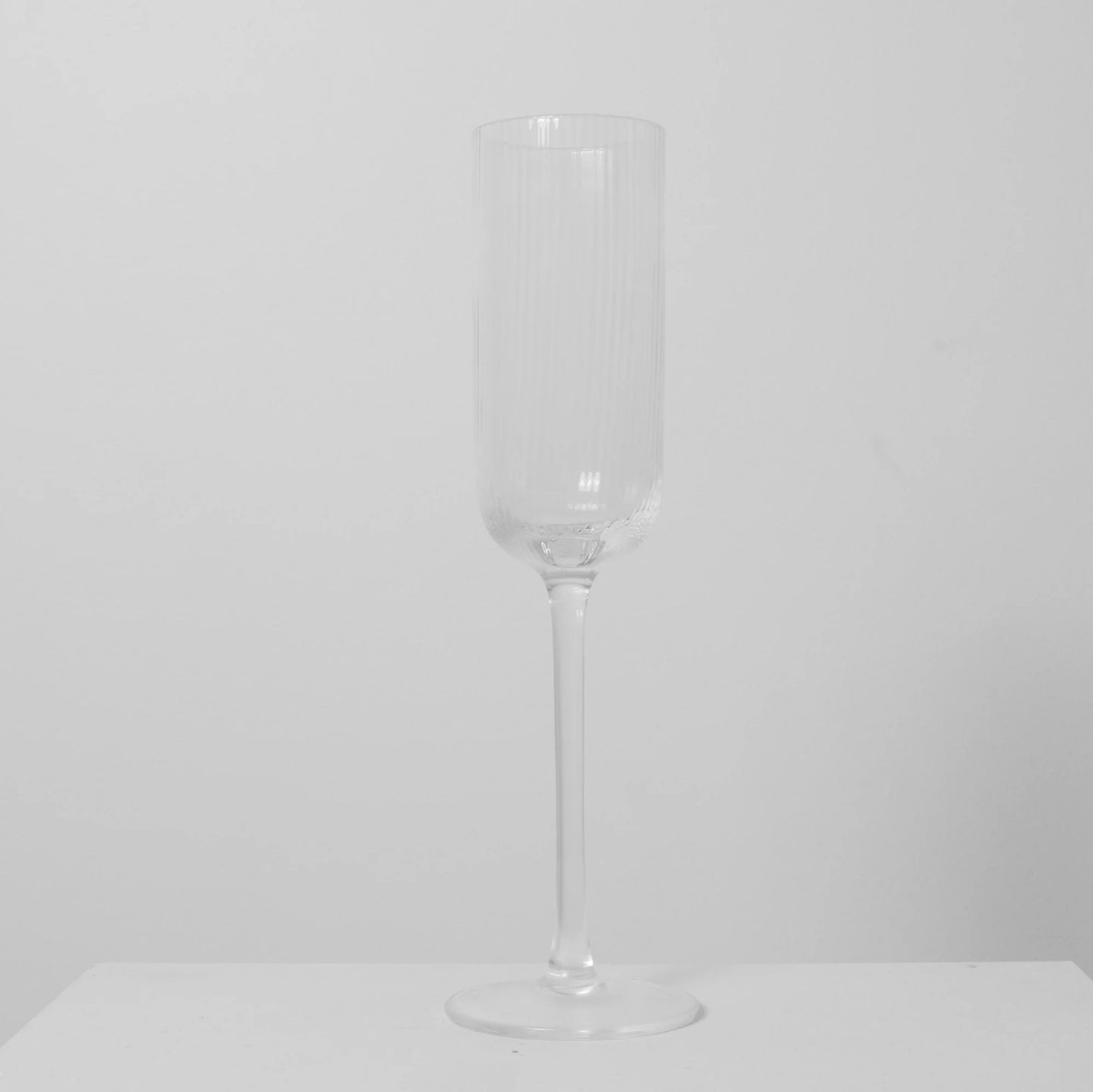 Atticus Ribbed Champagne Glass (S4)