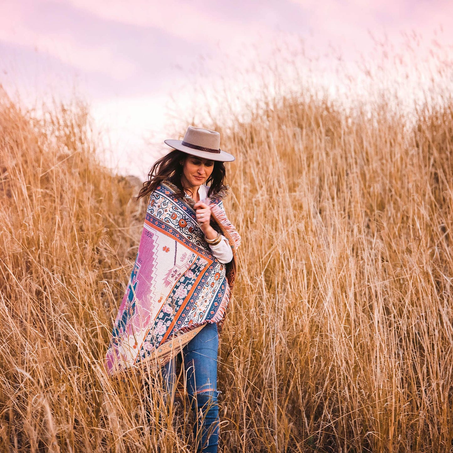 'Strawberry Fields' Woven Picnic Rug/Throw: Regular 130x160cm