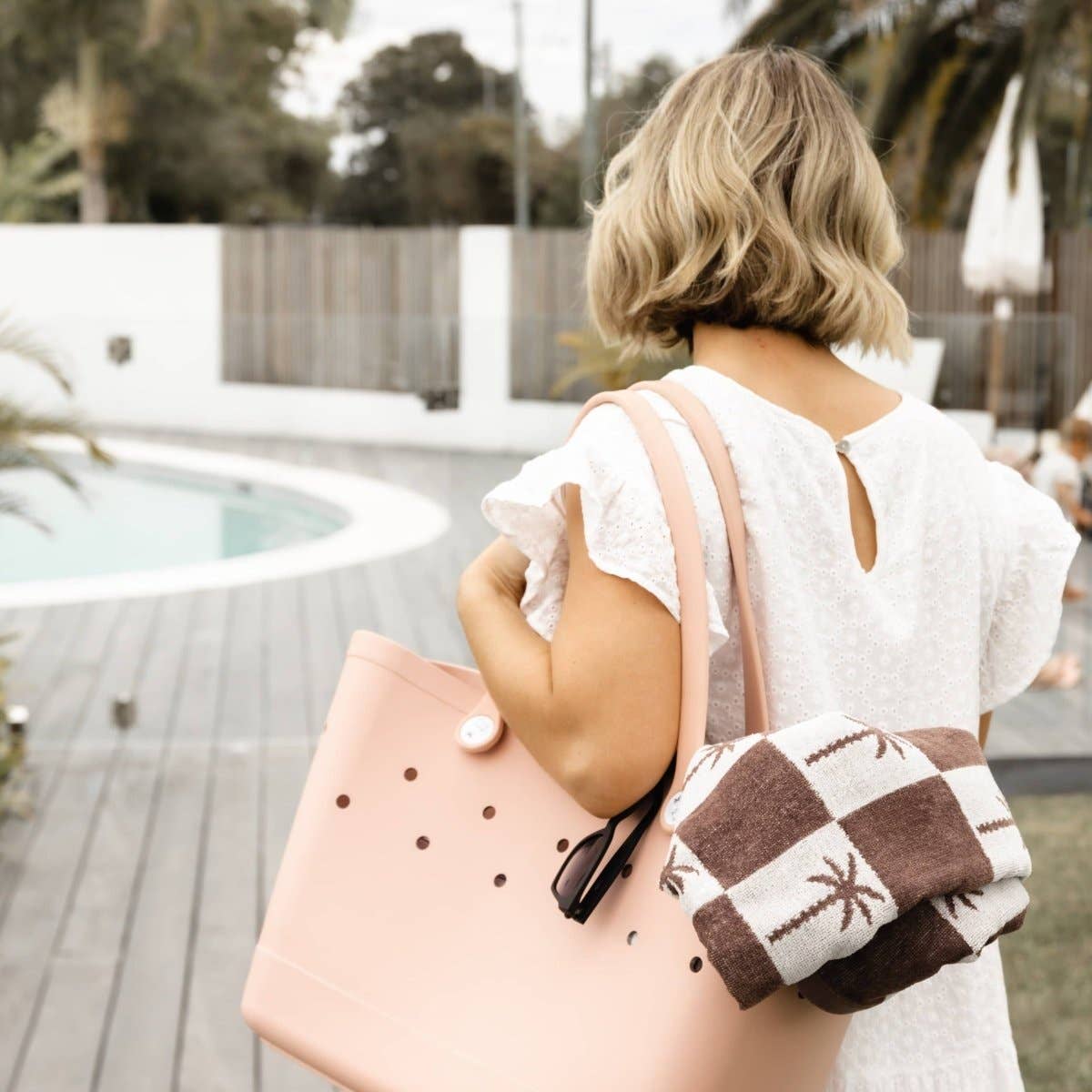 Maxi Tribe Bag in Seashell Pink