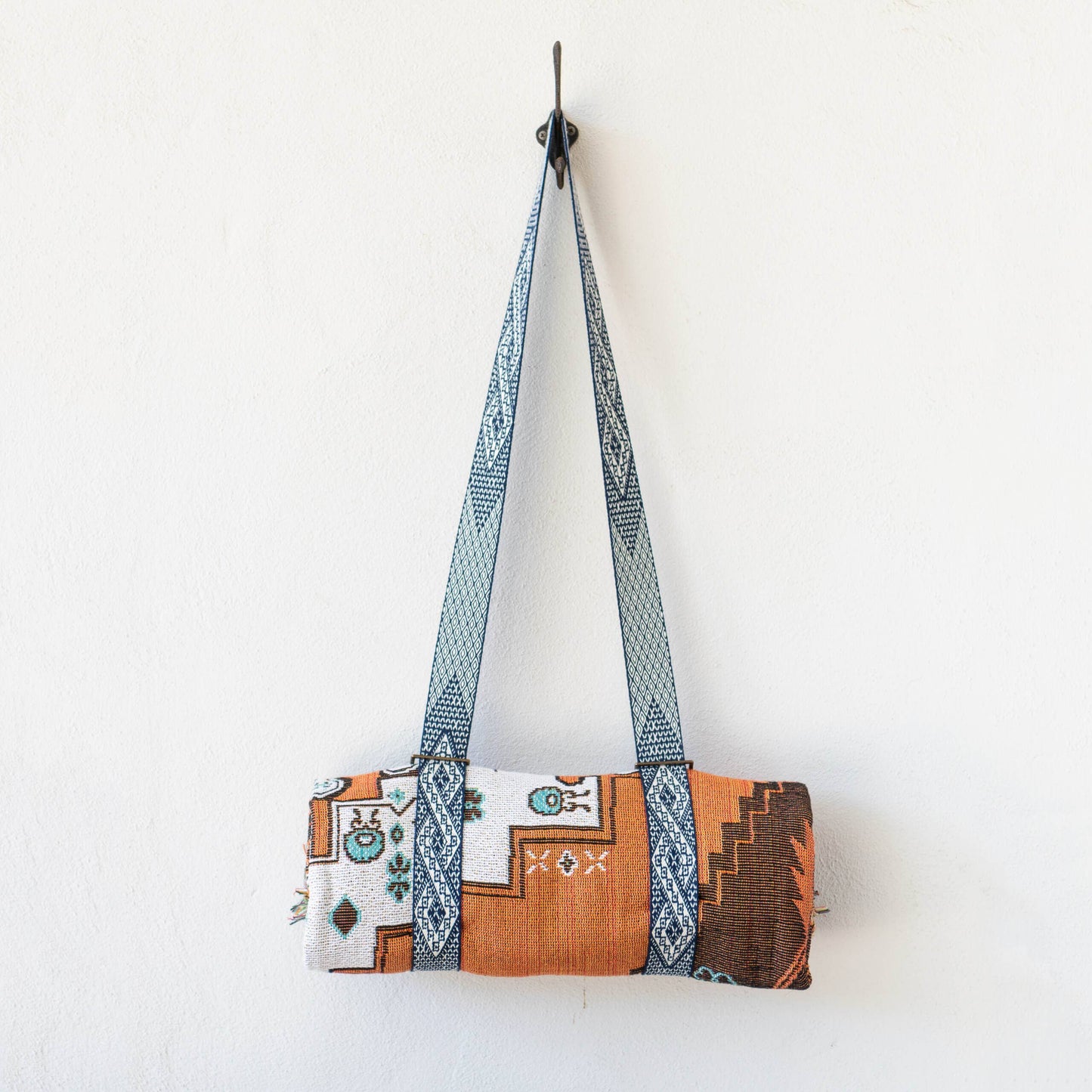 'Norwegian Wood' Woven Picnic Rug/Throw: Regular 130x160cm