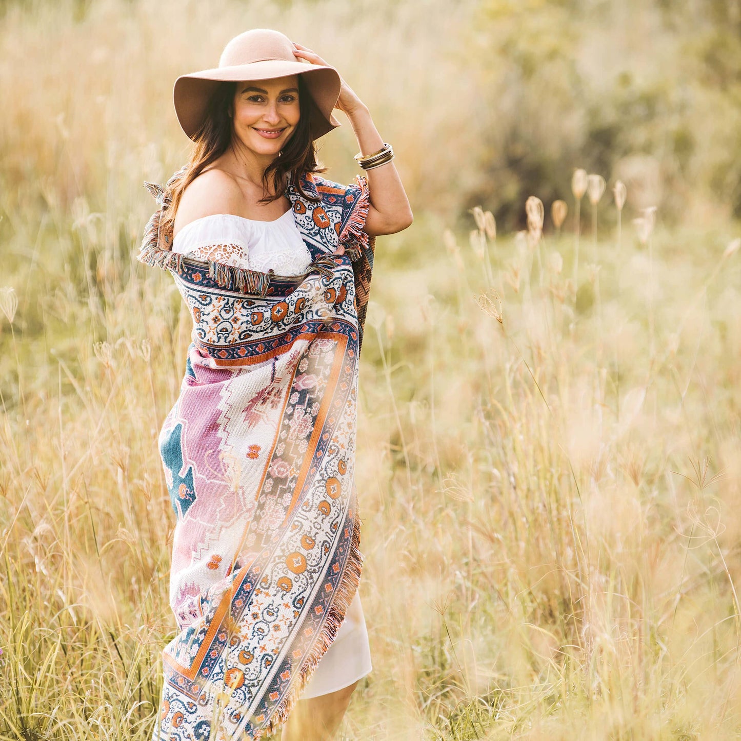 'Strawberry Fields' Woven Picnic Rug/Throw: Regular 130x160cm