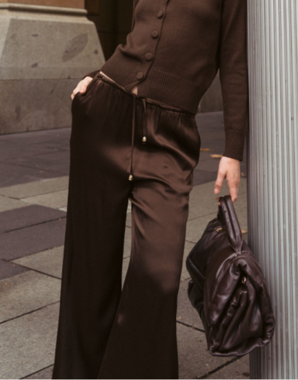 Hera Pant Chocolate (Pre- Order) Arriving Early June