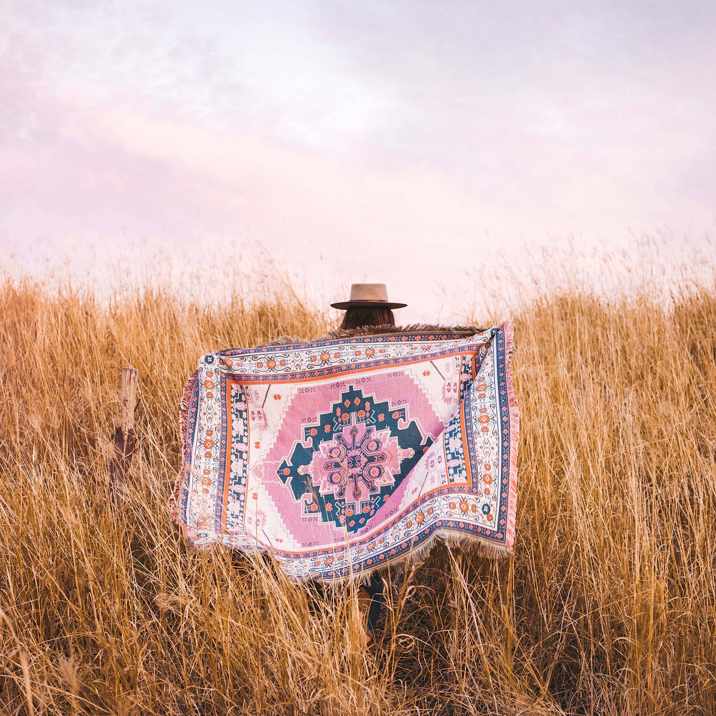 'Strawberry Fields' Woven Picnic Rug/Throw: Regular 130x160cm