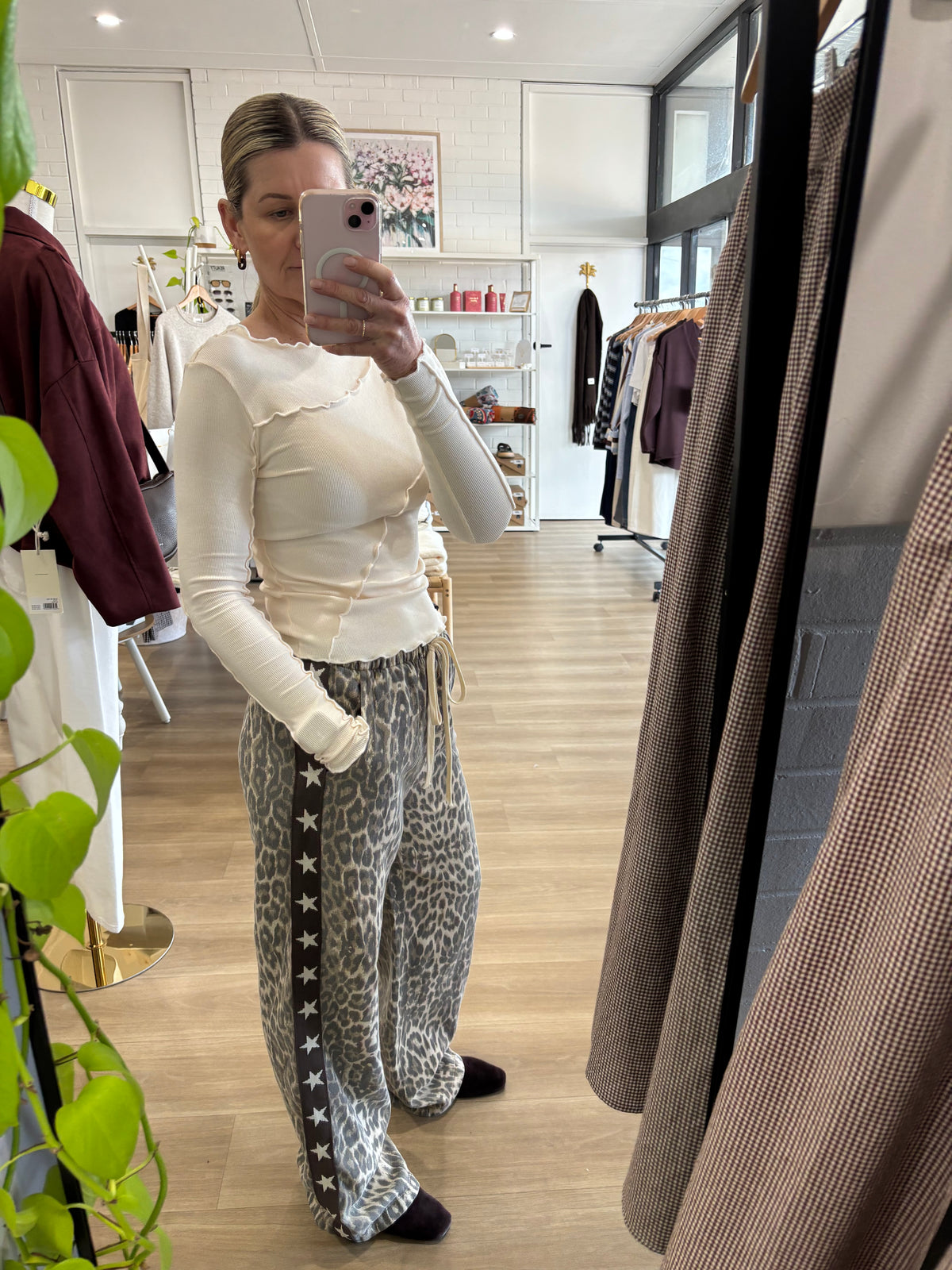 Ava Seam Top Ivory