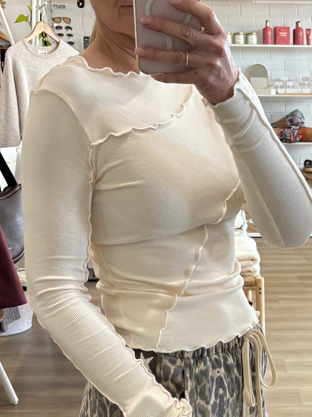 Ava Seam Top Ivory