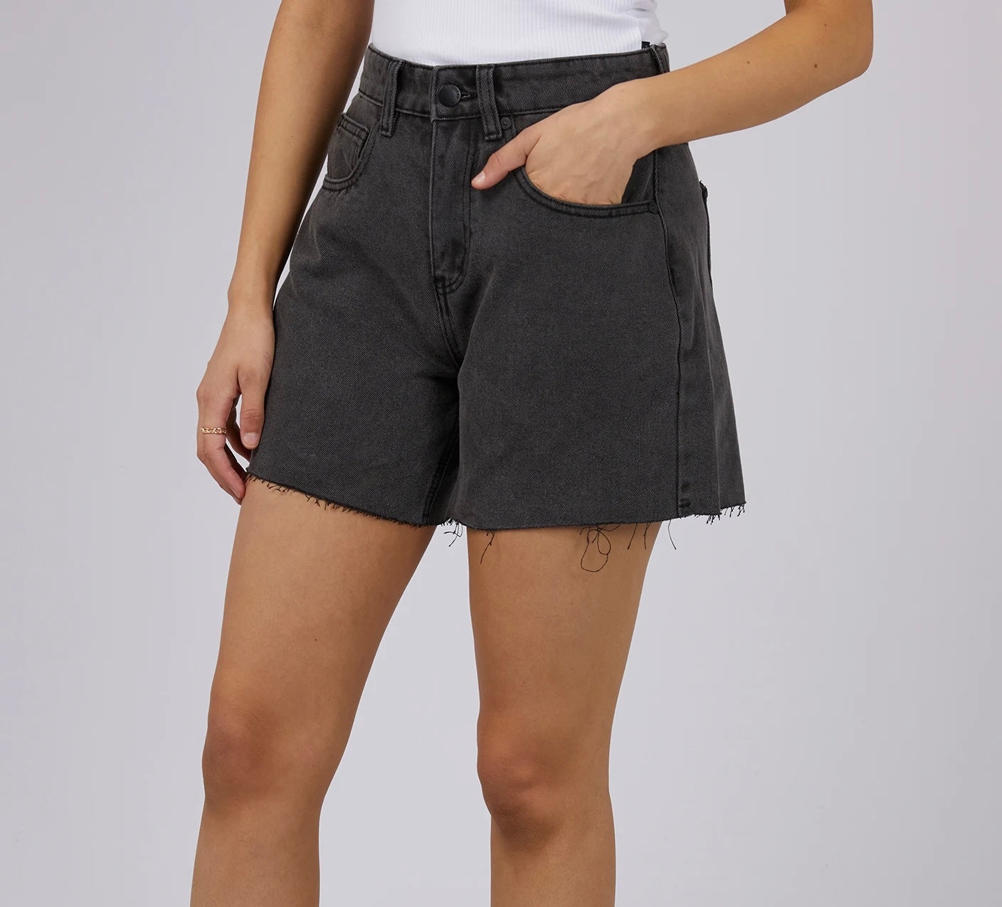 Harley Bermuda Short - Washed Black