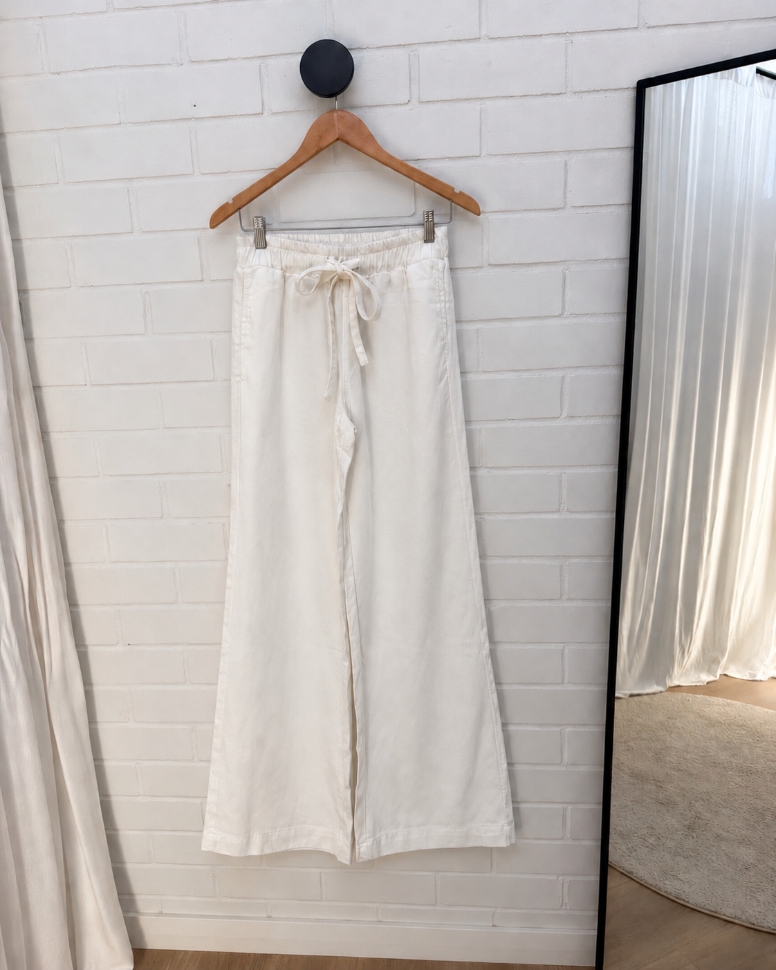 Lila Denim Pant