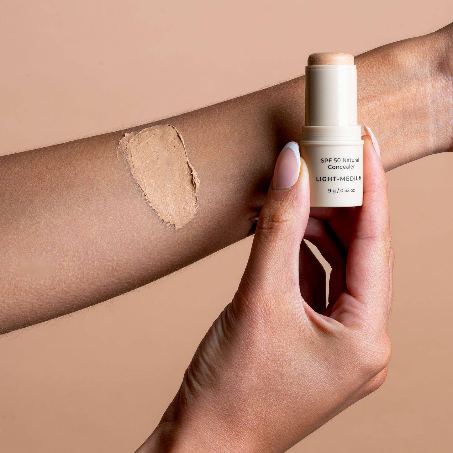 SPF 50 Natural Concealer: Light