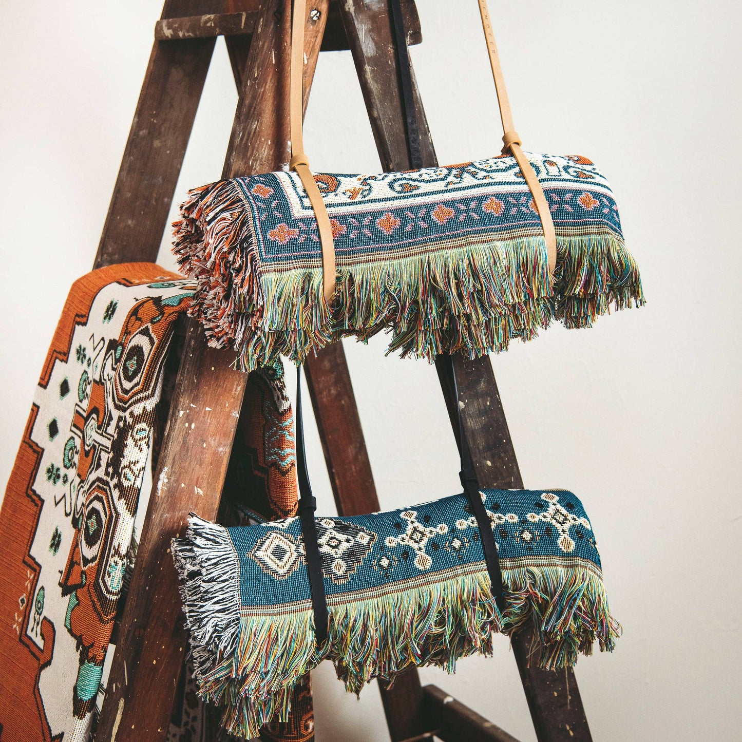 'Strawberry Fields' Woven Picnic Rug/Throw: Regular 130x160cm