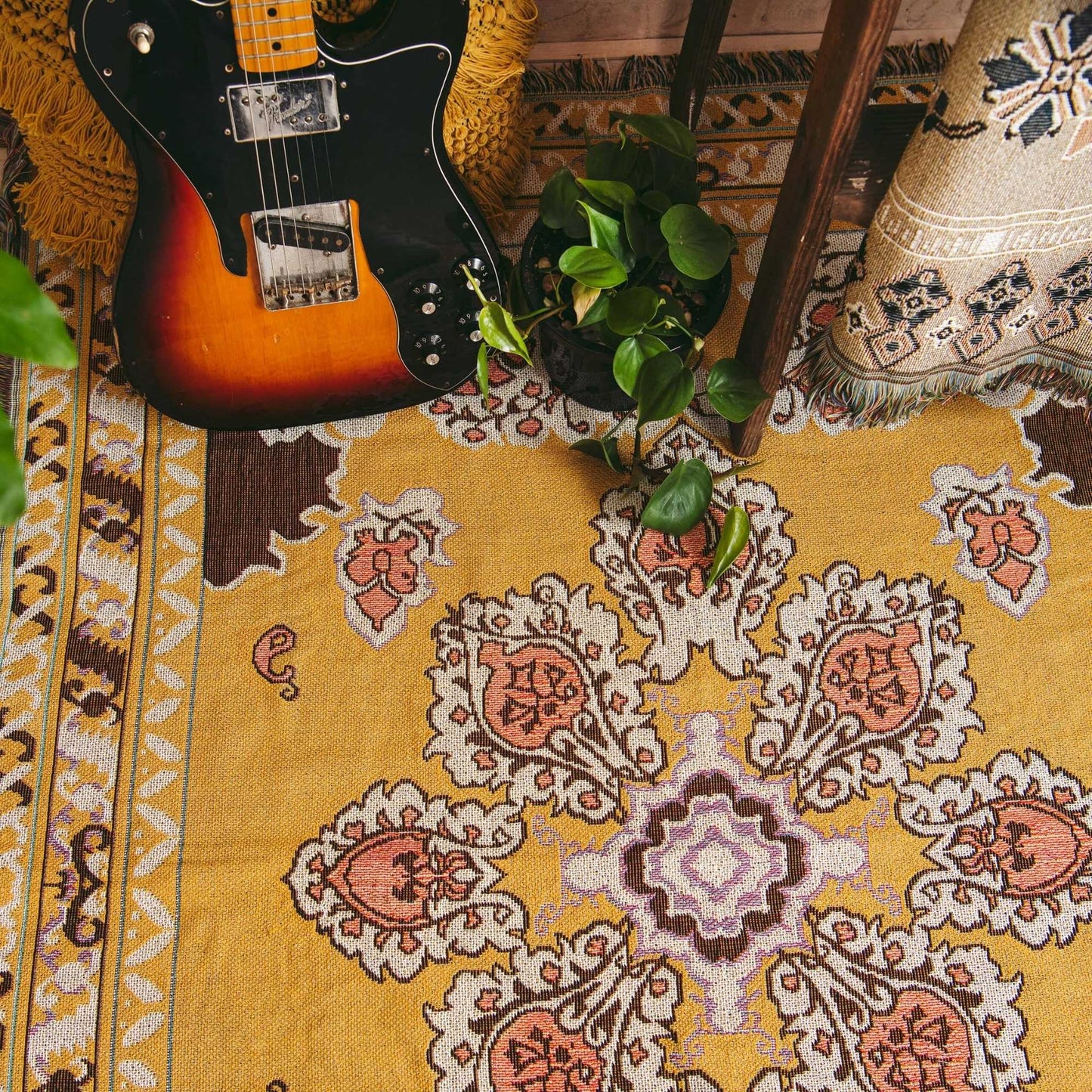 'Here Comes The Sun' Woven Picnic Rug/Throw: Regular 130x160cm